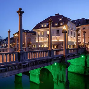 Zlata Ladjica Boutique Slovenia